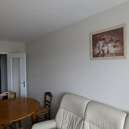 Ma Bourgogne Grand 3 Pieces Avec Balcons Plein Sud, Parking Interieur アパート ディジョン